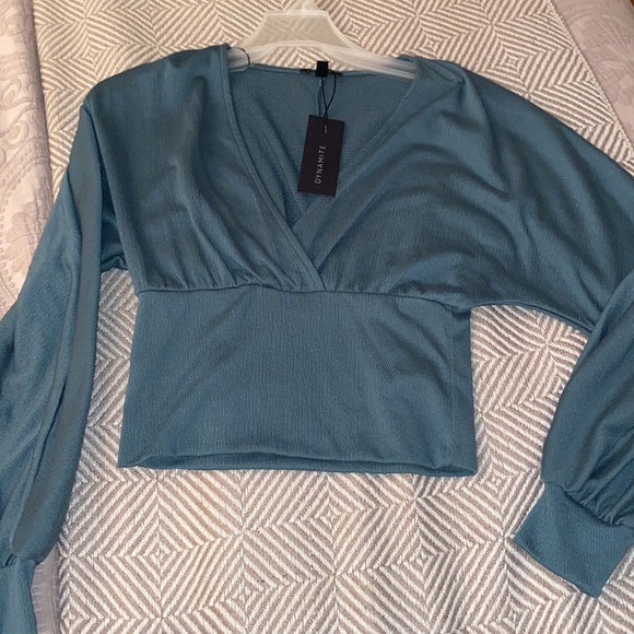 DYNAMITE TOP- BRAND NEW - Picture 1 of 8